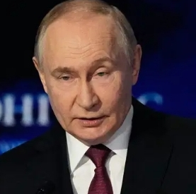 Six Jailed in UK for Russia-Linked Arson Attack on Ukraine Aid Warehouse