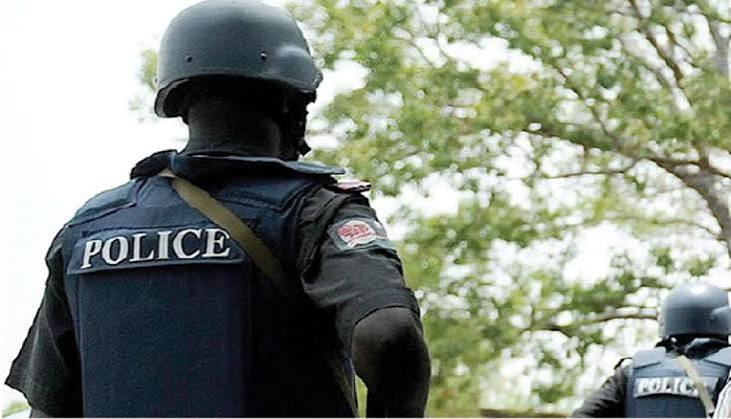 One Dead, Scores Injured as Aguleri, Umuoba Anam Clash in Anambra; Deputy Governor, CP Visit